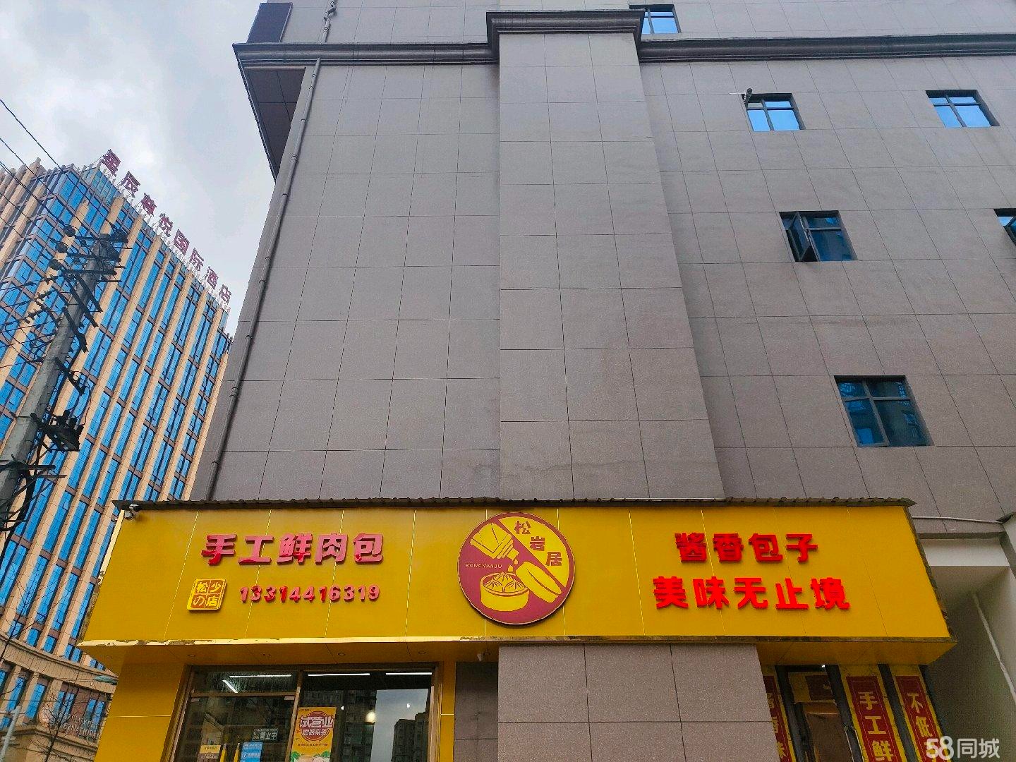 (转让)非常好的位置，人流非常大，展示面非常好