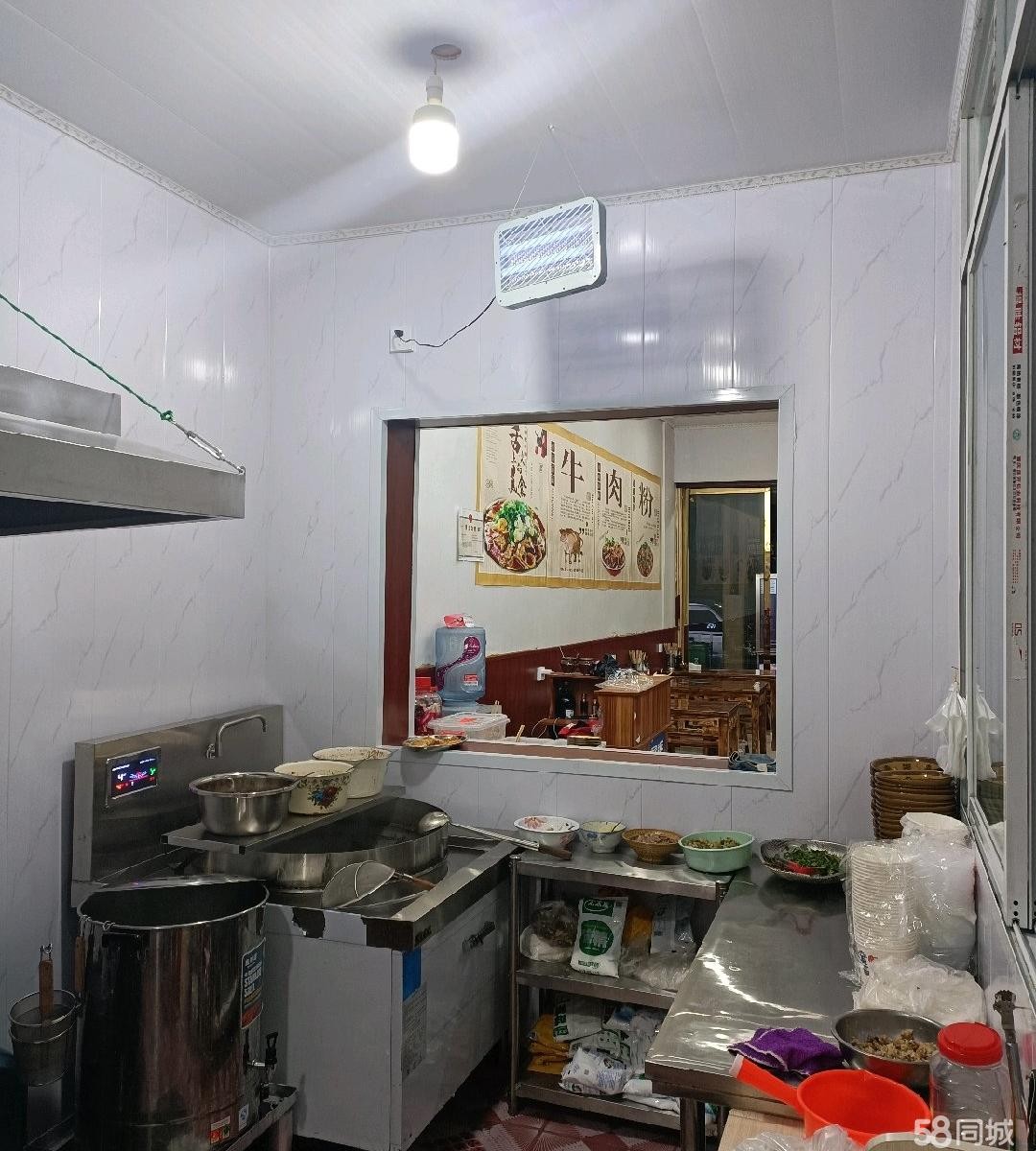 (转让)店铺位置不错，地段好，人流量大