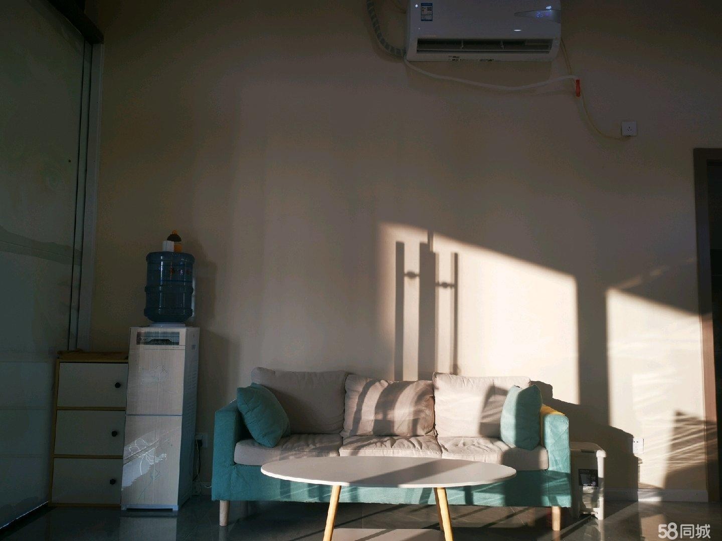 (转让)位置好，客流大，目前有稳定客源