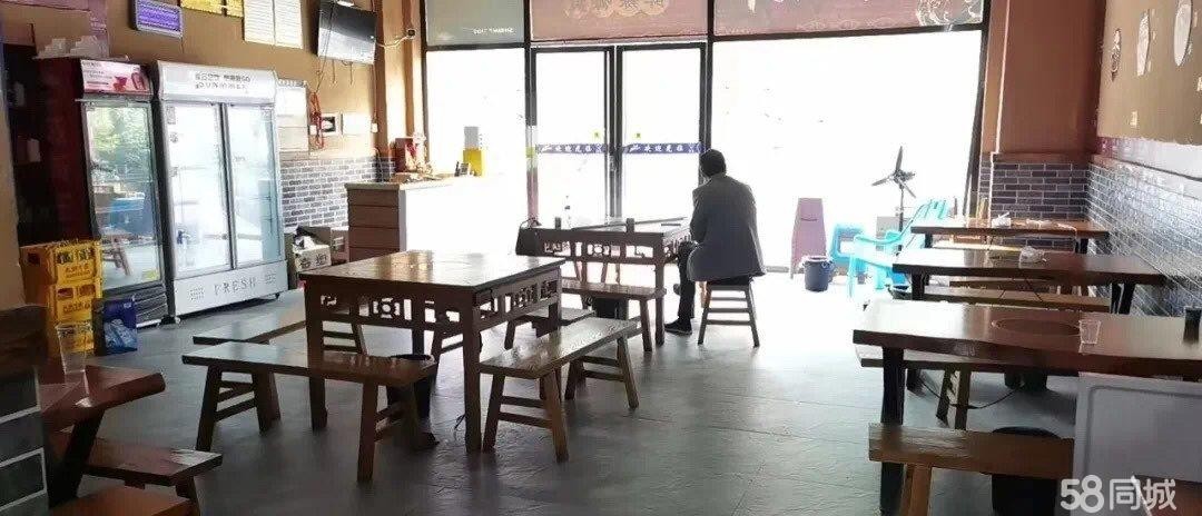 (转让)火锅中餐夜宵接手经营，除大厅三包房带麻机