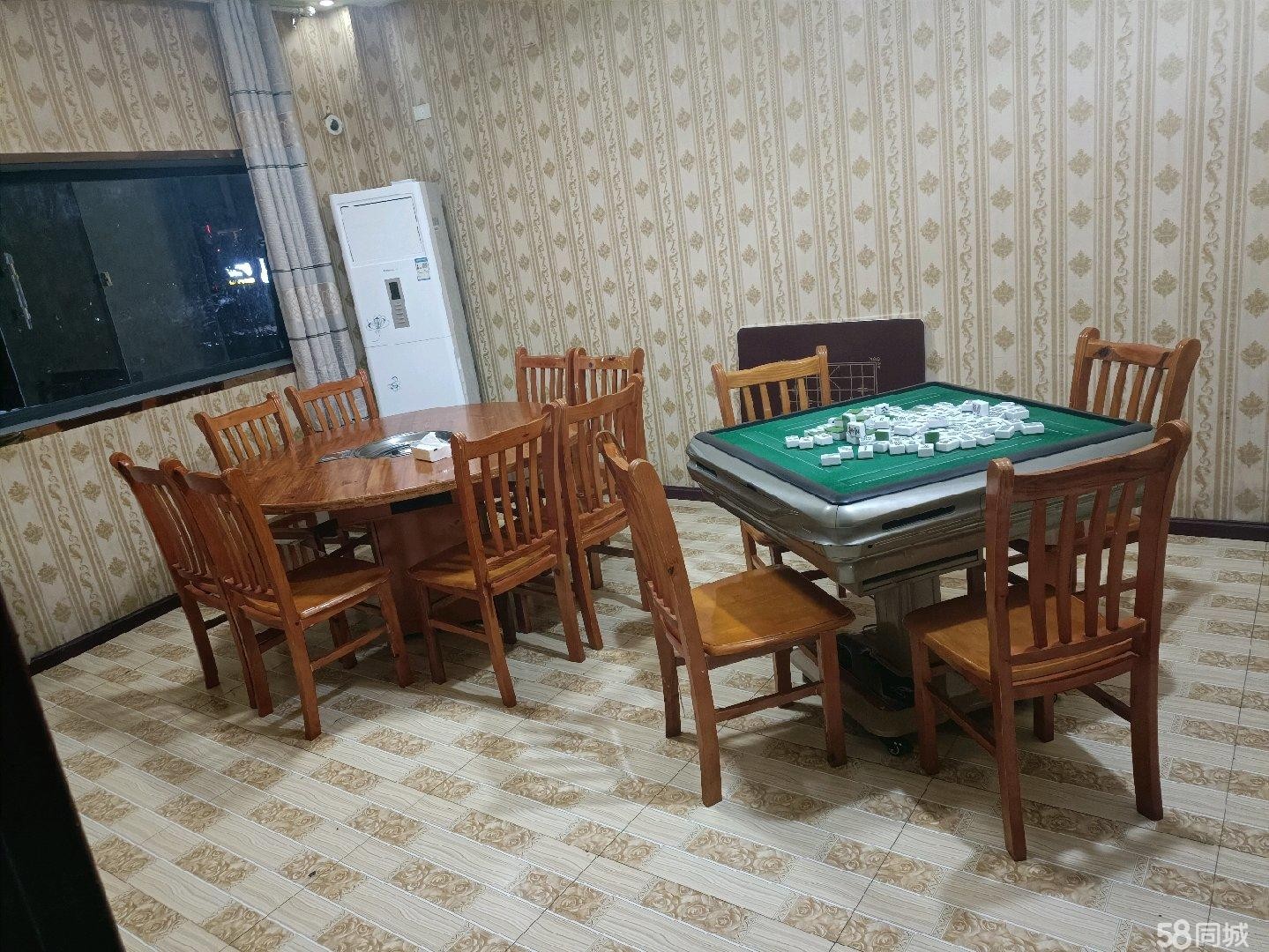 (转让)火锅店210个平方。