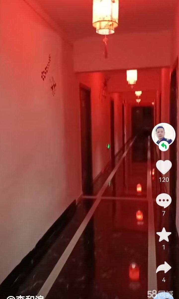 (转让)中心地段，停车方便，低价出售'