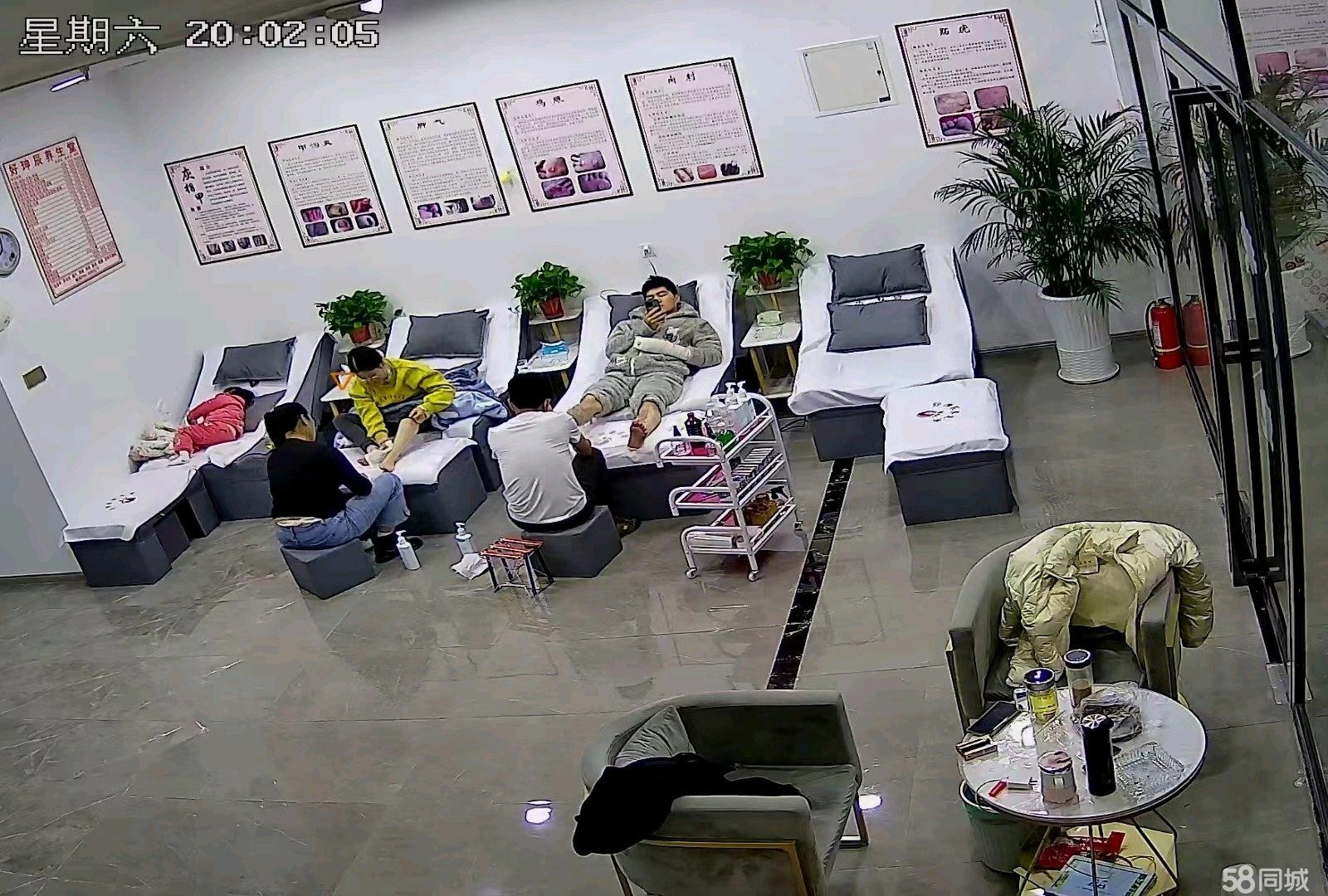 (转让)因本人原因,现忍痛将本店转让，设施齐全,接手就可经营