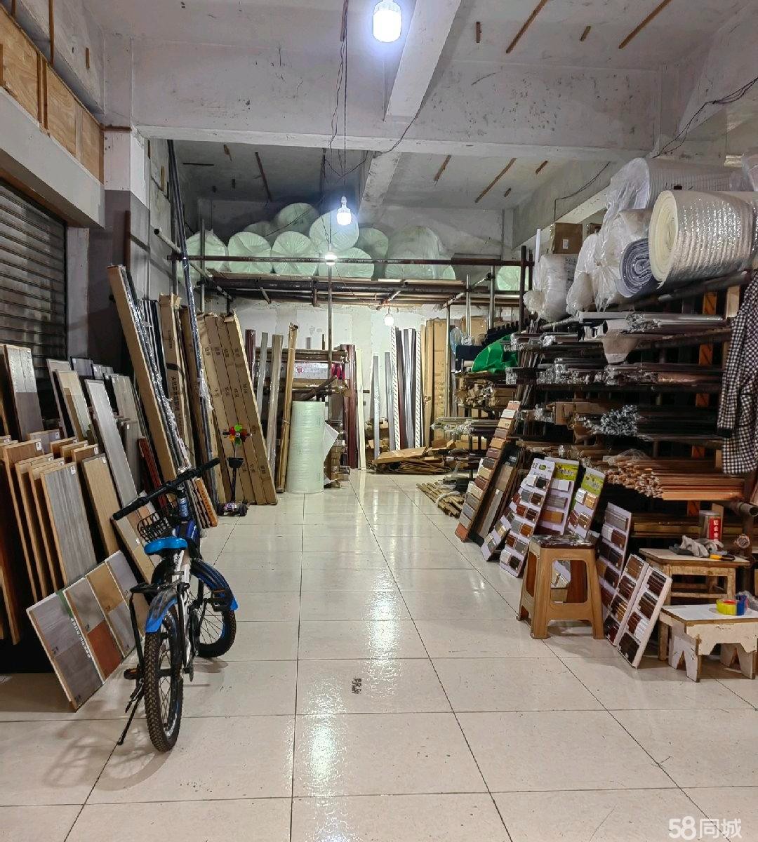 (转让)建材市场内，10年老店。客源稳定