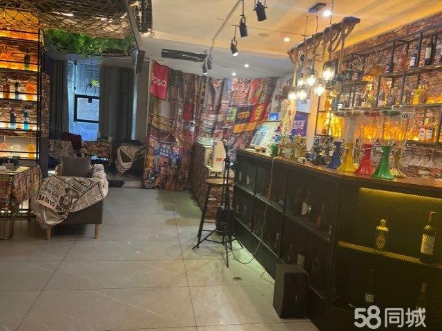(转让)位置好，环境好，人流量大，中介勿扰