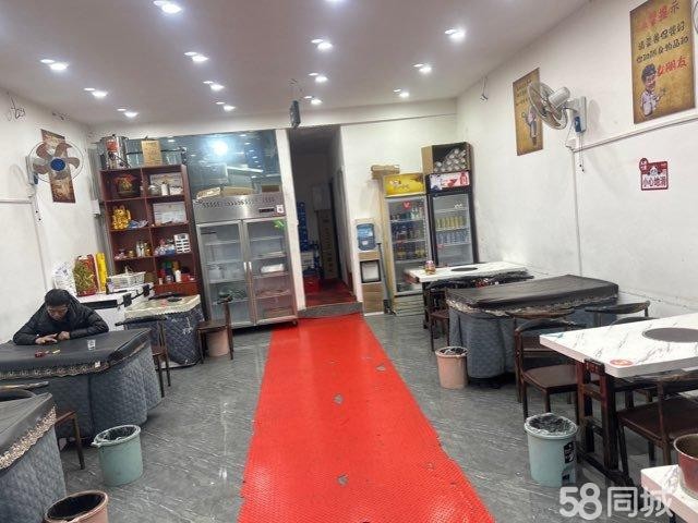 (转让)旺铺转让，做夜市的话夏天外面可以摆，使用面积大