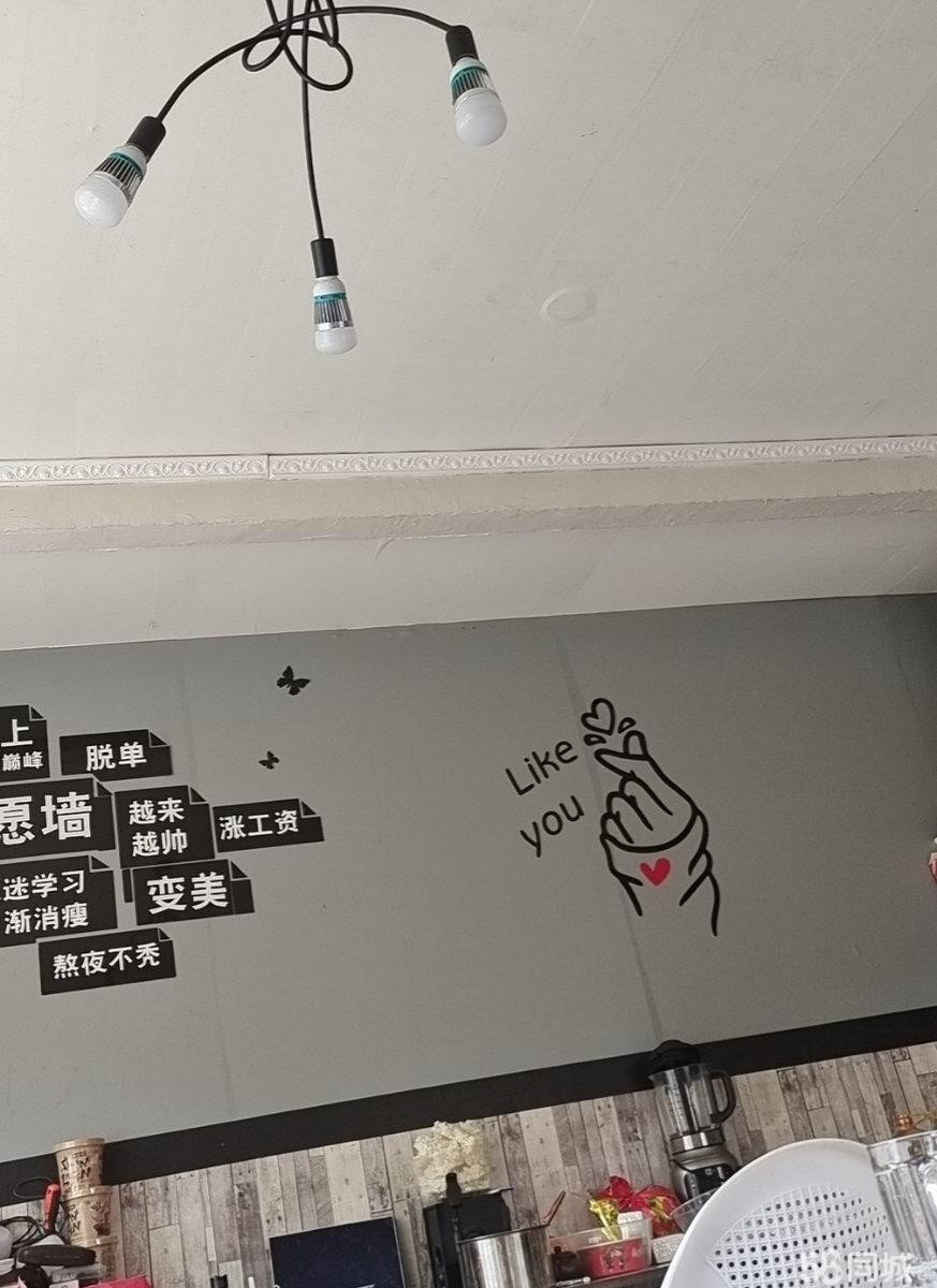 (转让)大学城中心烧烤店装让，接手可做