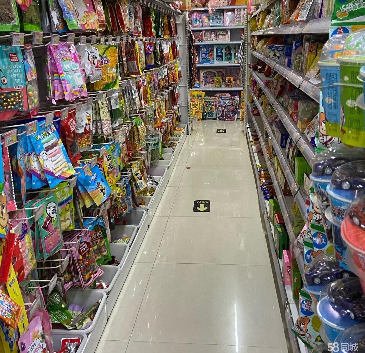 (转让)地段非常得好经营6年的老店稳定的顾客