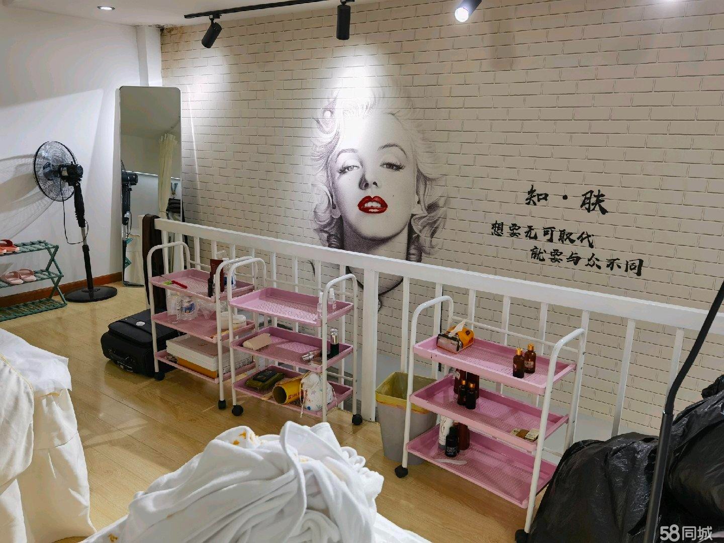 (转让)店铺整转，位置好，临街商铺
