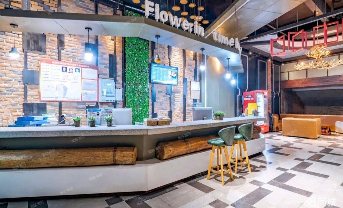 (转让)酒店位置优越，学生客源稳定，酒店租金便宜，寒暑假免租