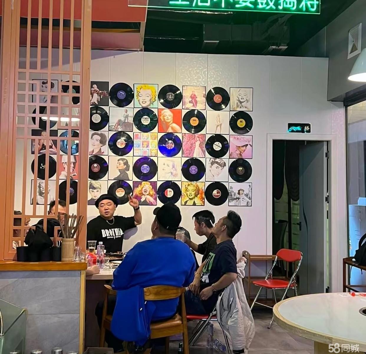 (转让)有卡座包房麻将可外摆有其他事忙转让费面议
