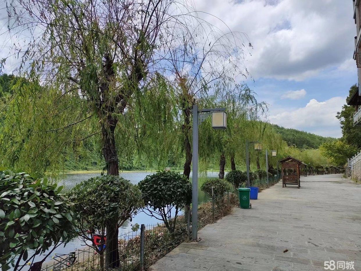 (转让)遵义周边大型度假山庄转让