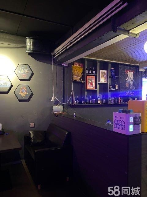 (转让)昆明路金创大厦13楼橘乌酒吧低价转让,地理位置优越,客源多