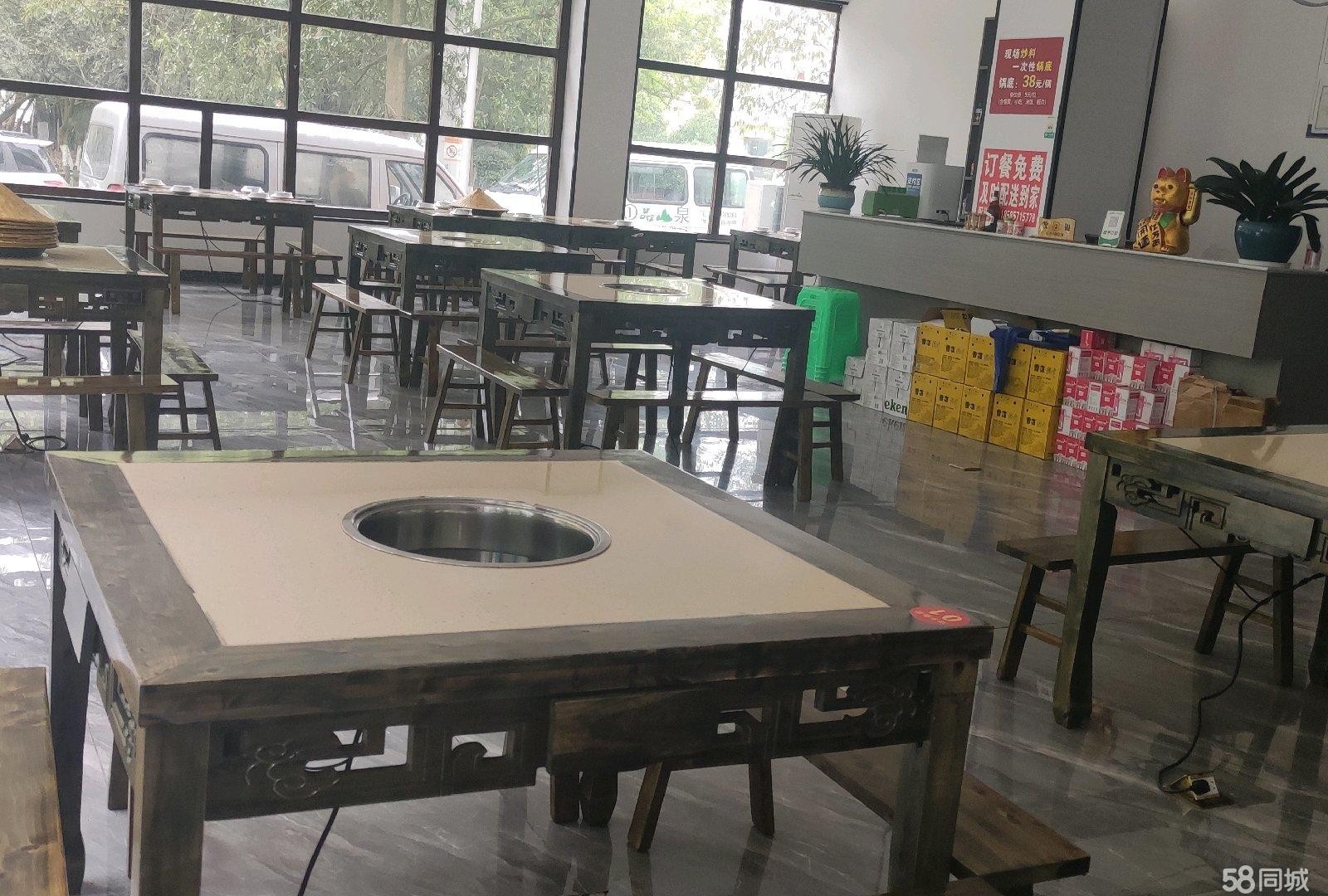 (转让)经营鱼店转让，位置优越，在广场西侧，河边拐角处，环境优美。