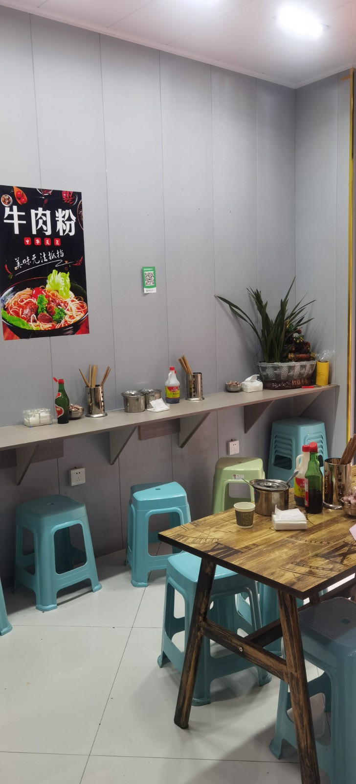 仁怀铂金城小区门口早餐店转让