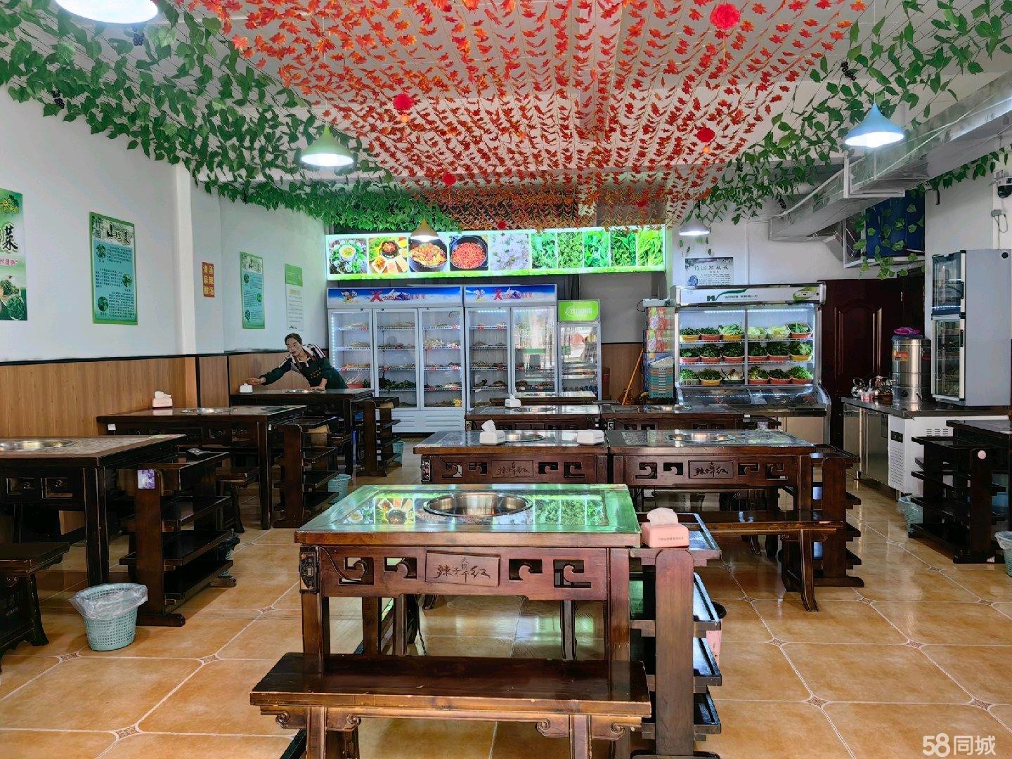 (转让)店铺方方正正，停车方便,旁边-个大型超市