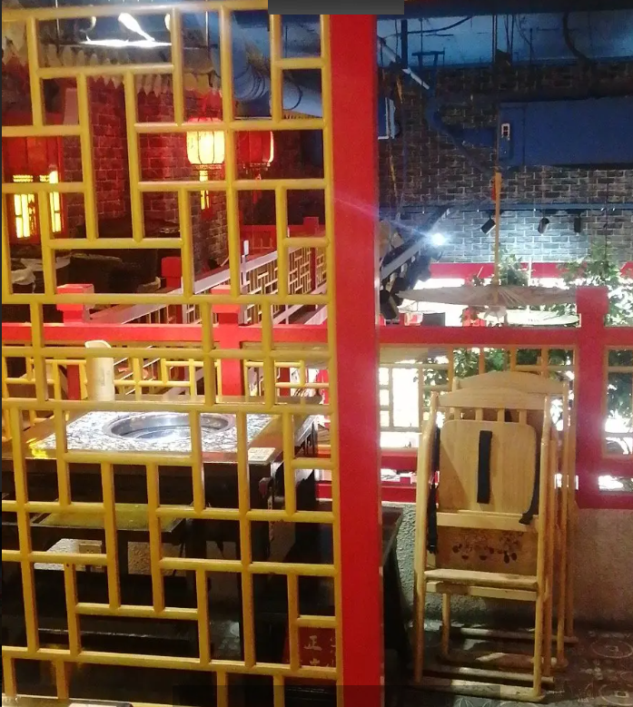 (转让)装修喜庆，人流量大，消费水平较高