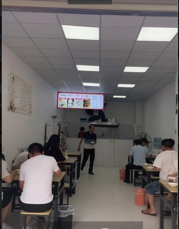 (转让)因本人无力经营几个店铺，现将旺铺转让