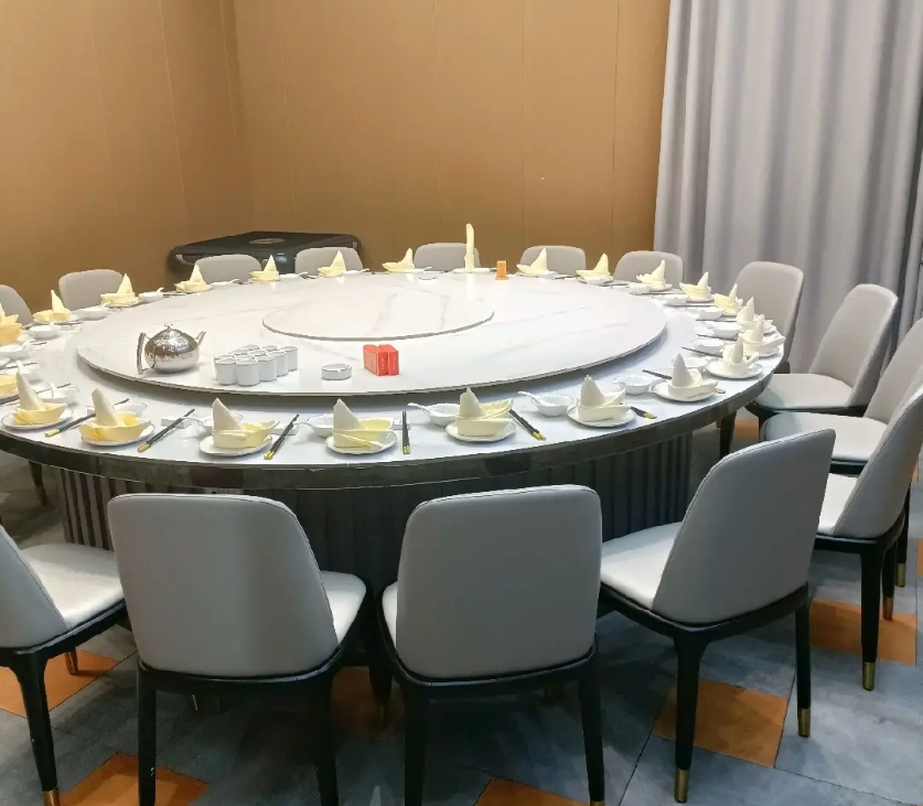 (转让)新装修,设备齐全，可直接运营