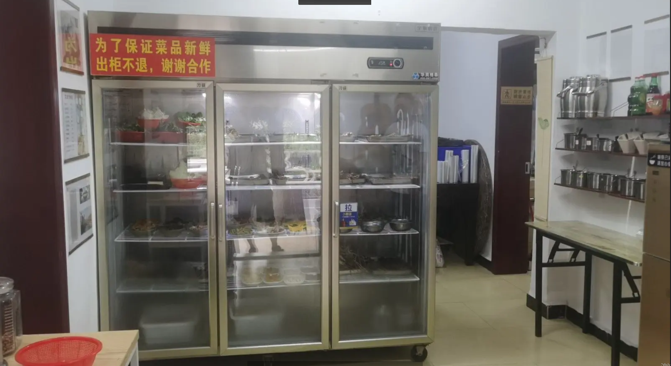 (转让)麻辣烫店转让，接手即可用作餐饮，设备齐全。房租便宜