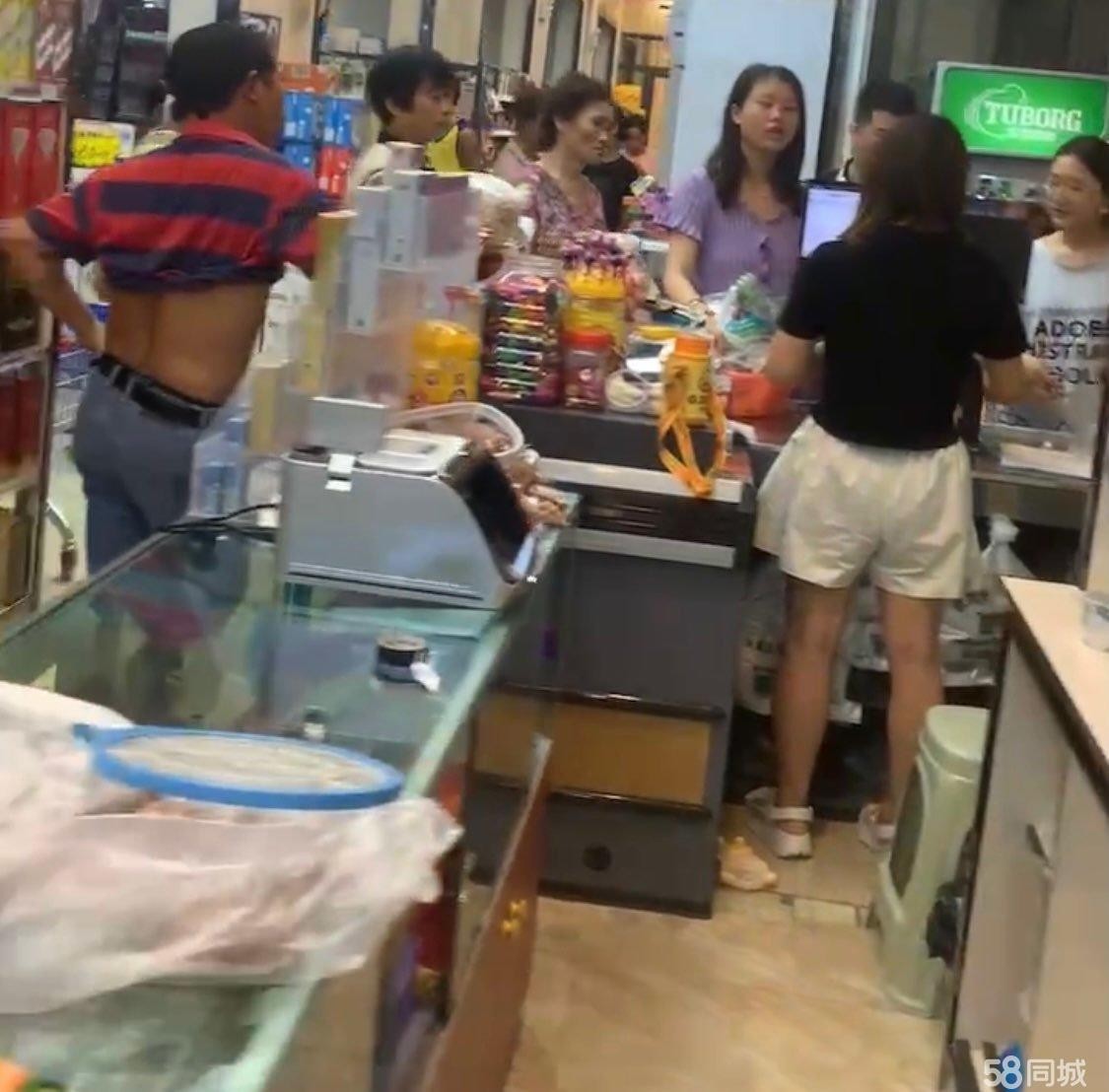 (转让)本人因有其他店面在经营，现忍痛转让，望有缘人接手经营