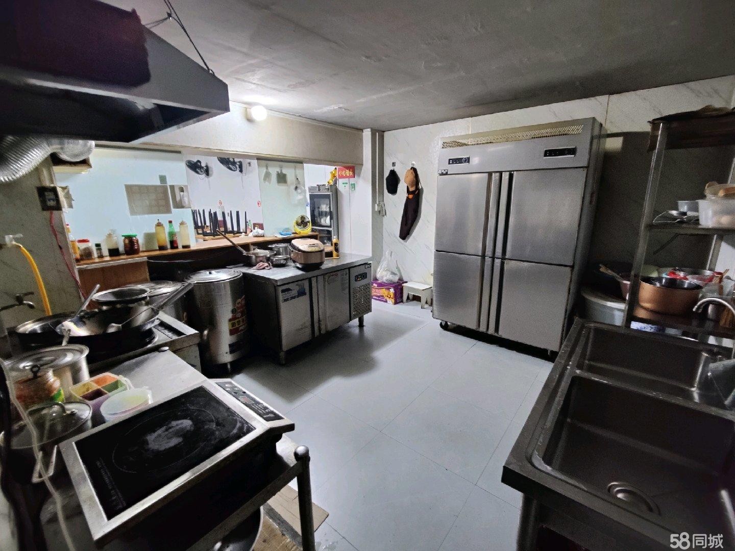(转让)旺铺转让,位于姜家寨太子家居路口上行50米花溪牛肉粉店