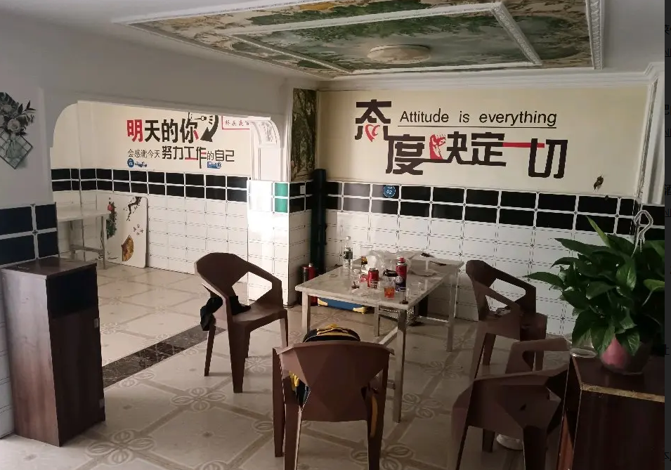 (转让)位置人流量大,客源稳定。