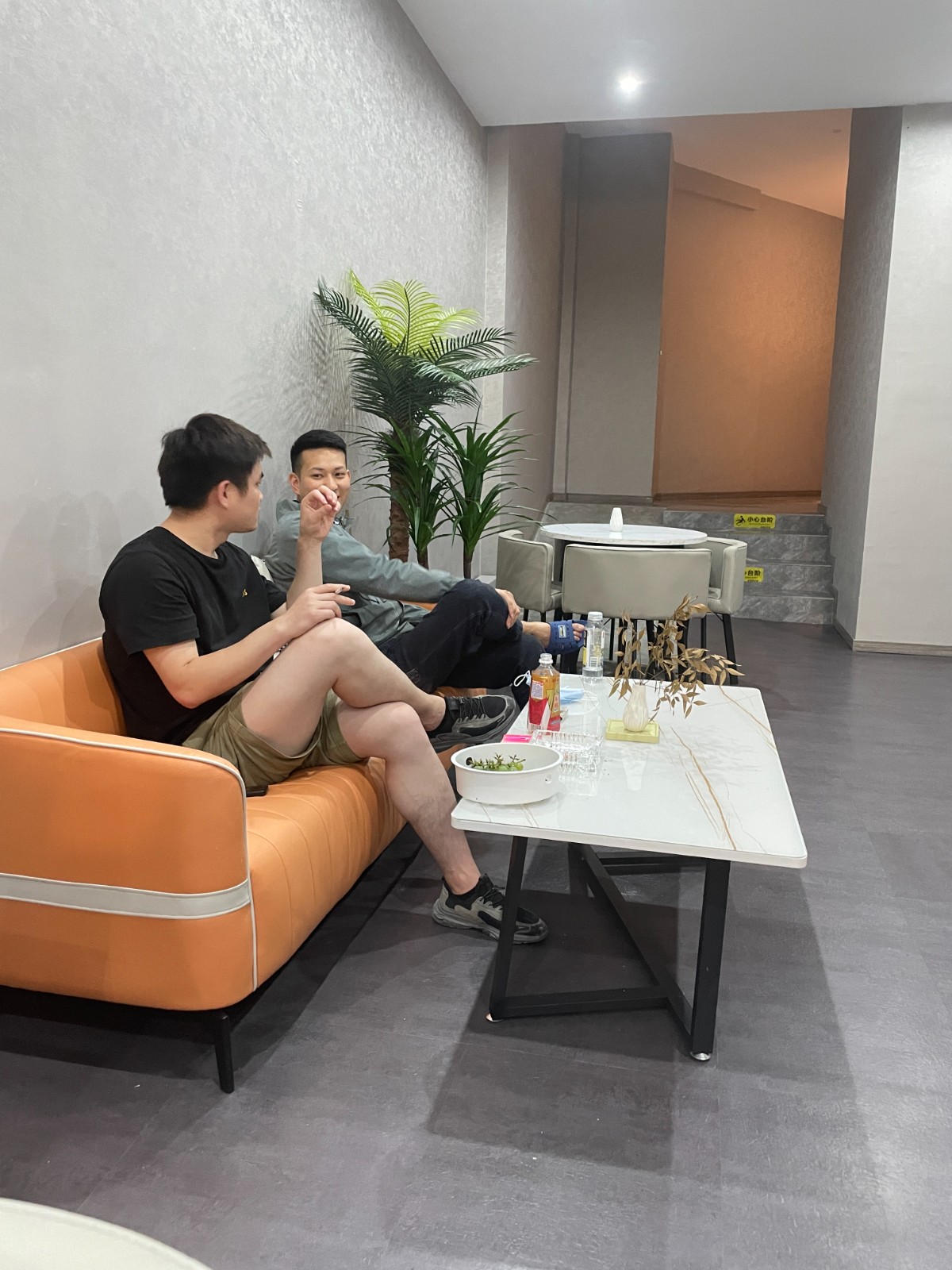 医院对面旅馆整体打包转让
