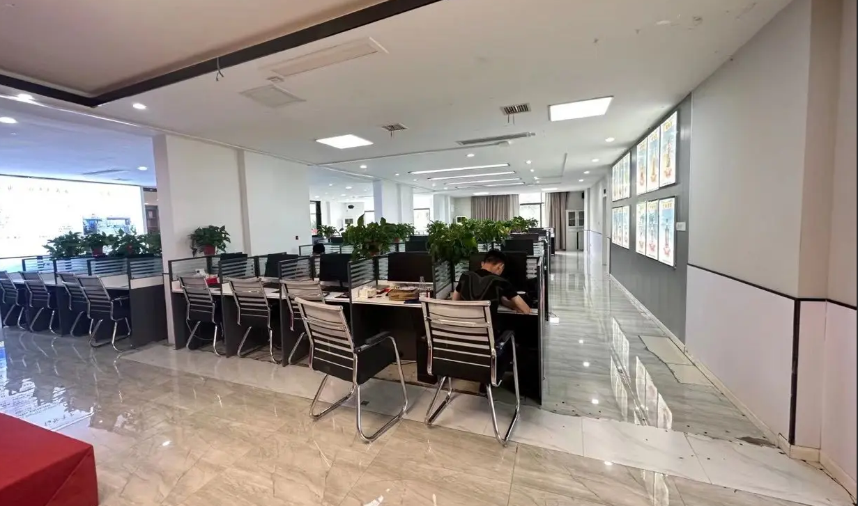 (转让)惠邦二号门附近酒业公司转让