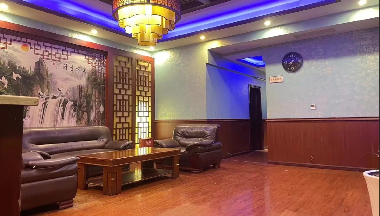 (转让)二转盘足浴店转让1000平共三层