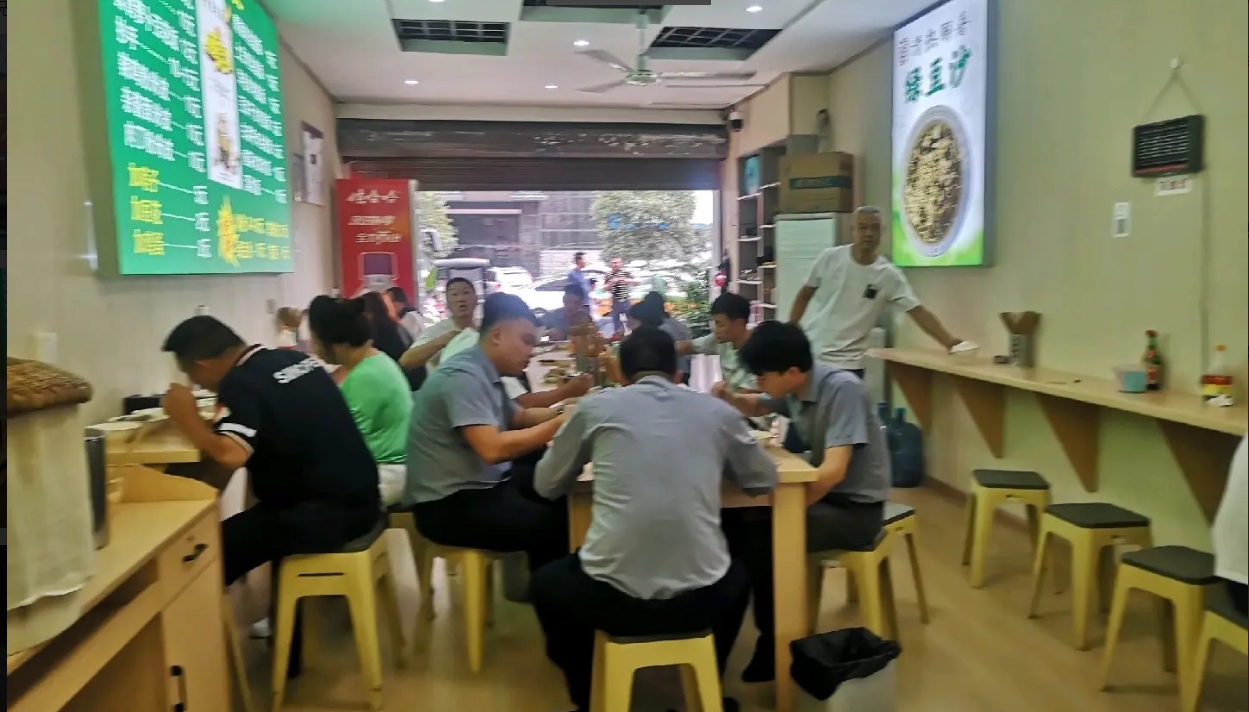 (转让)客流量大，接手即可。