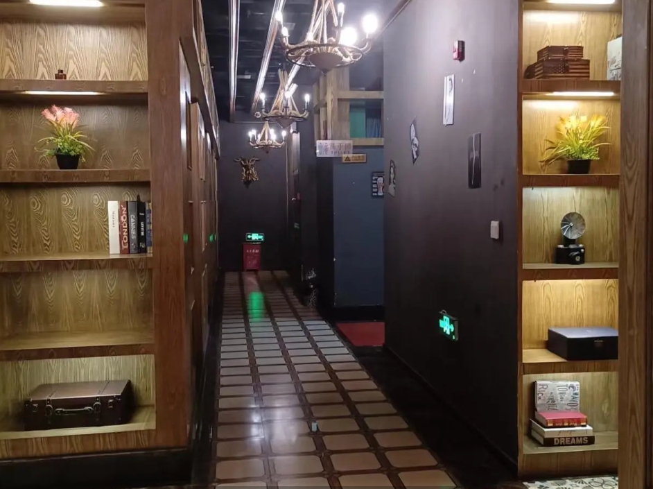 (转让)店铺很好可以去店里面看