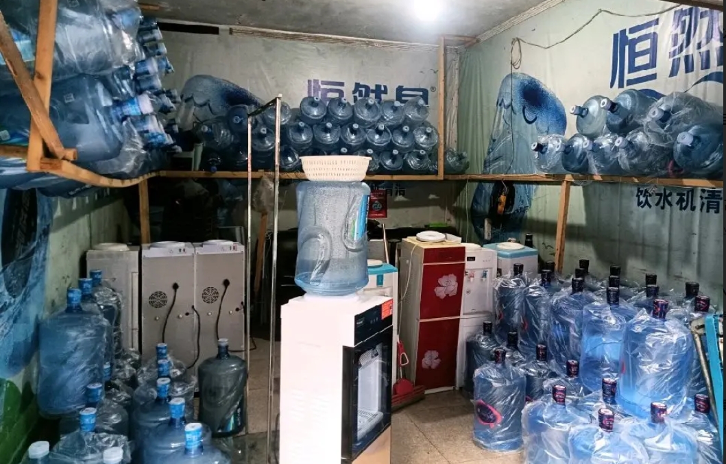 (转让)桶装水店转让，转手可经营