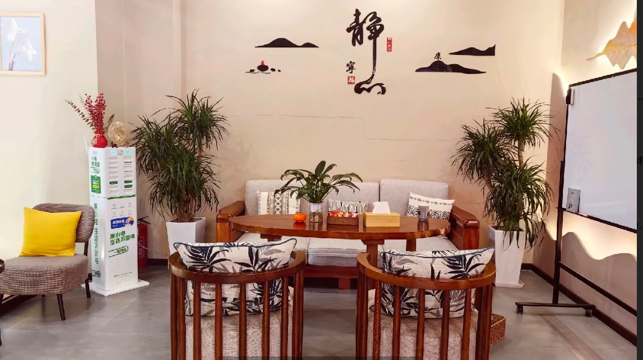 (转让)昆明路世贸城一楼养生SPA艾灸馆