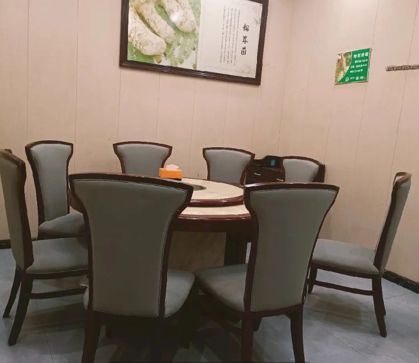 (转让)营业中餐饮店辅转让位置好