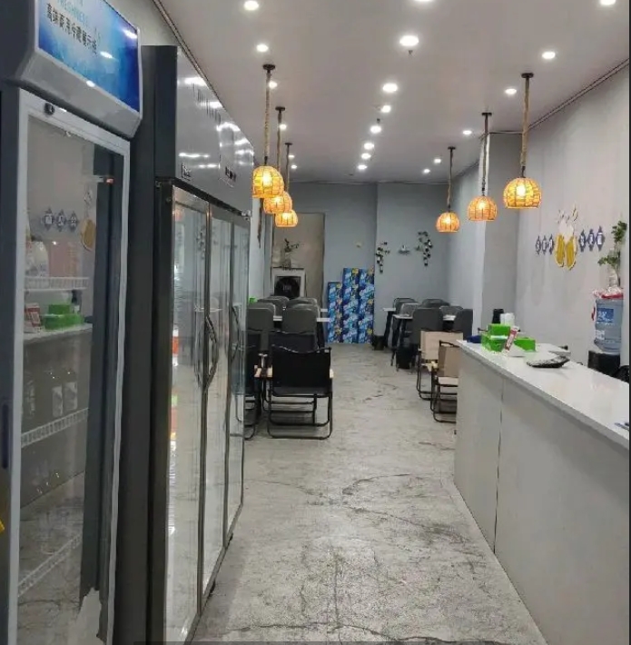 (转让)临街门面，宵夜- -条街。