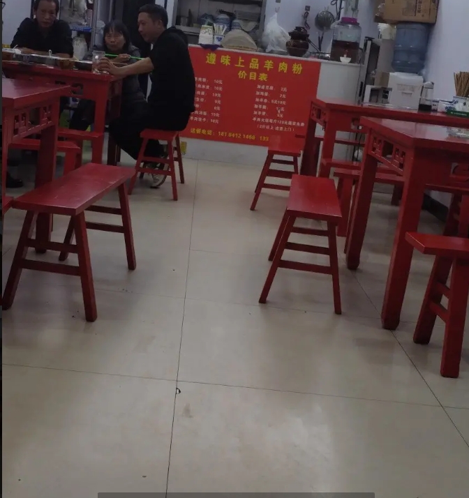 (转让)临街门面，人流量大,每天中
