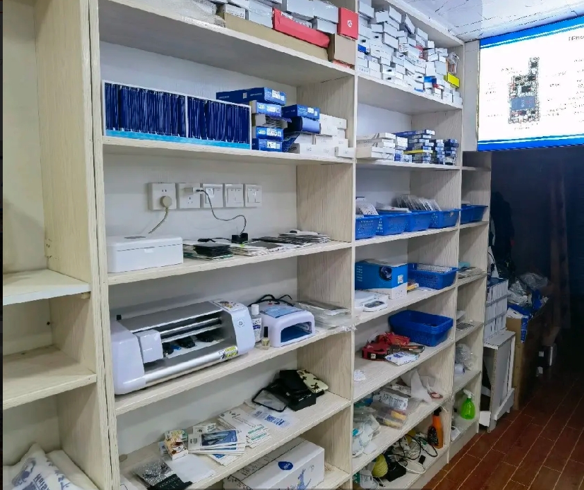 (转让)经营中手机维修店整体打包转让