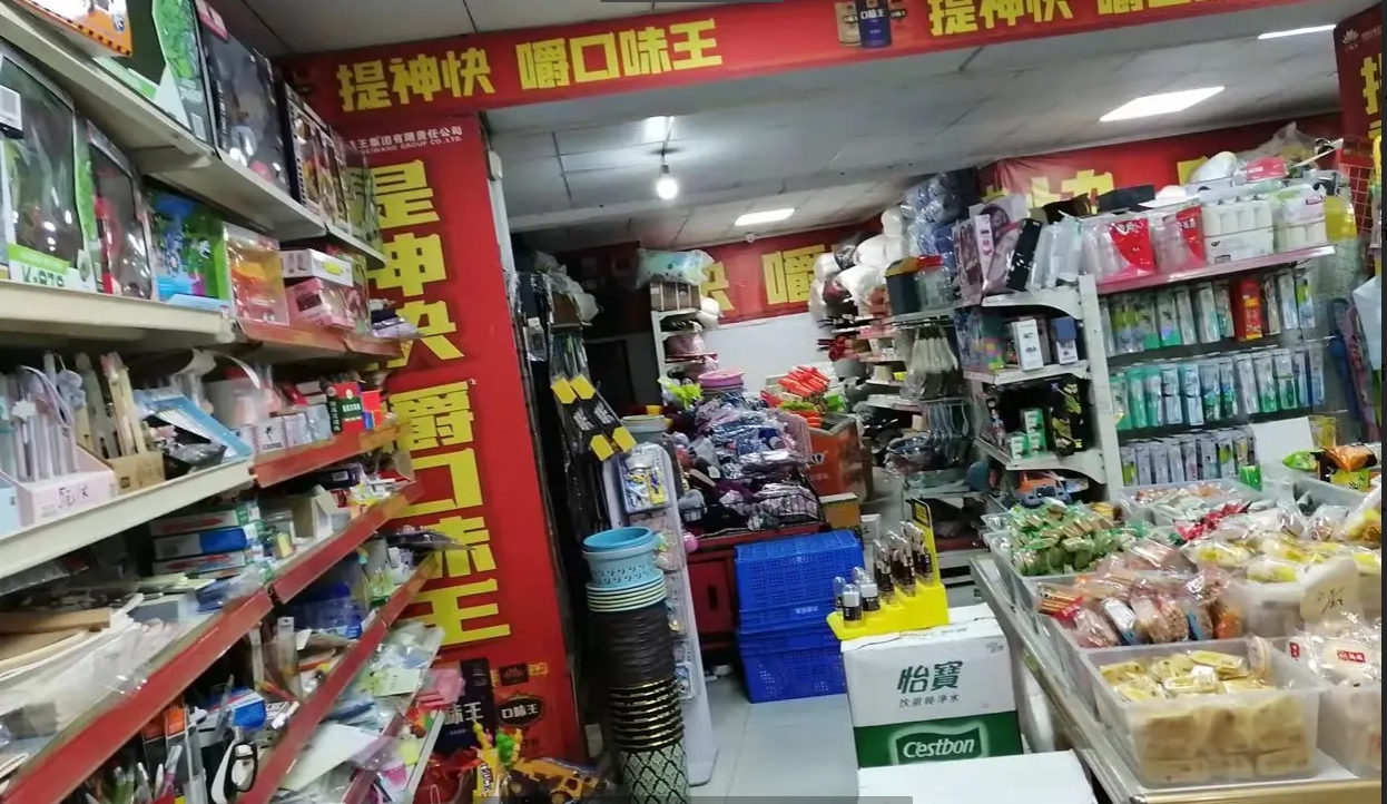 (转让)临街铺面。过往人流密集