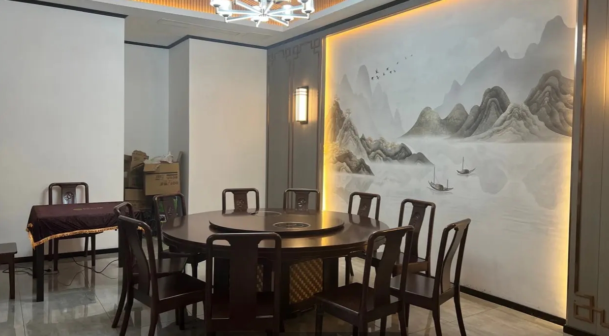(转让)门店位于苏州路汇福星城对面