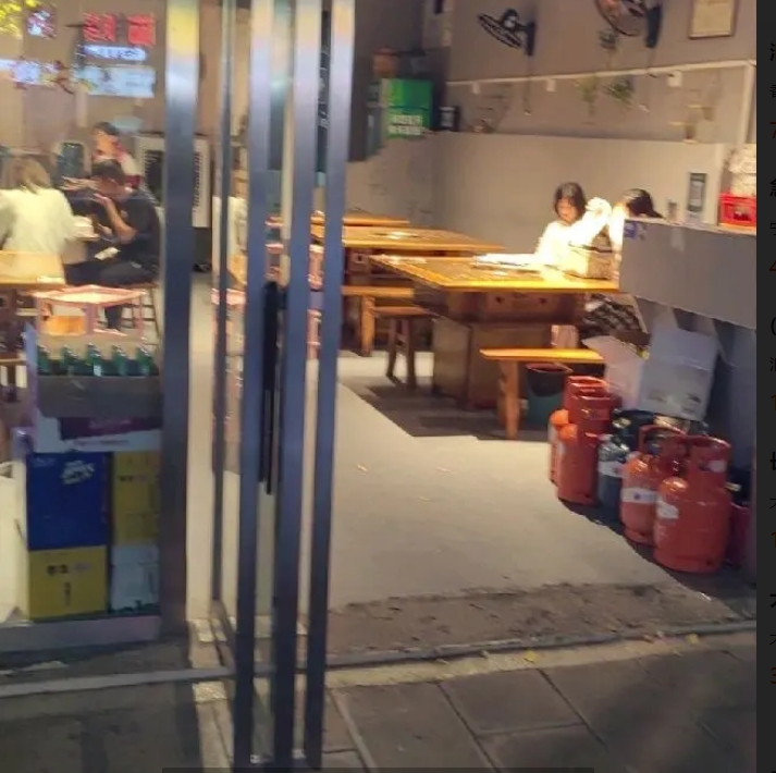 (转让)因为两个店，老婆怀孕，无法经营