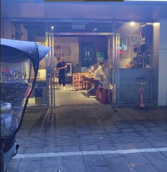 (转让)因为两个店，老婆怀孕，无法经营