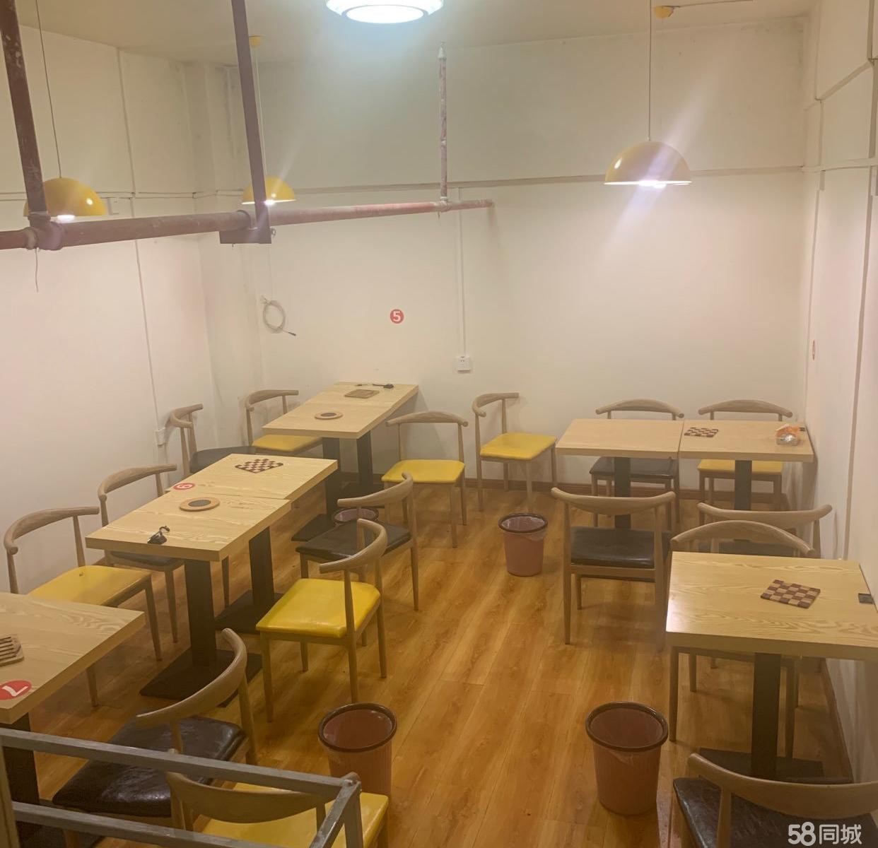 (转让)新浦新区大学城临街旺铺转让