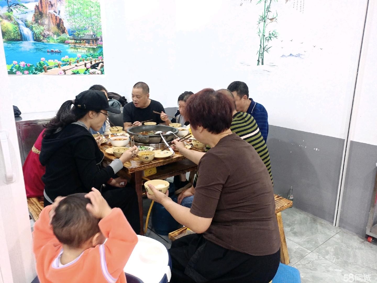 (转让)正宗重庆石锅鱼，九成新装修，带技术转让,