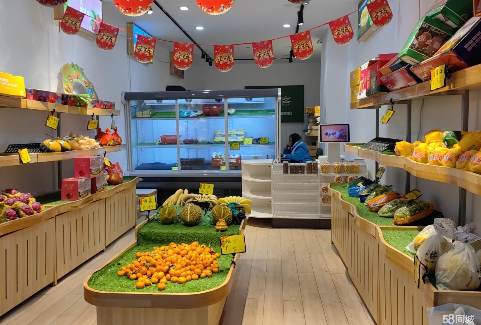 (转让)宁波路临街水果店云中酒家正对面