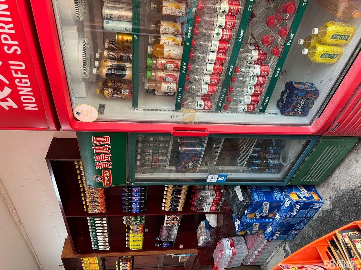 (转让)营业中烟酒店转上房租便宜有烟证