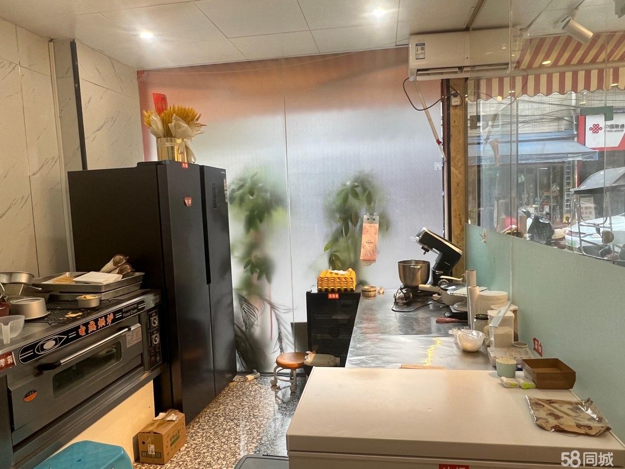 (转让)蛋糕店整体转让(接手就可经营)赠送5个月房租