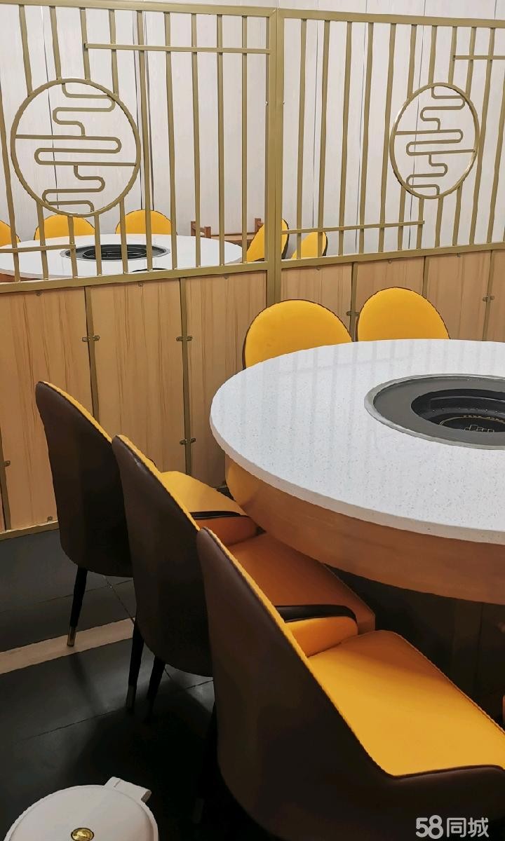 (转让)餐饮-条街，店铺方正