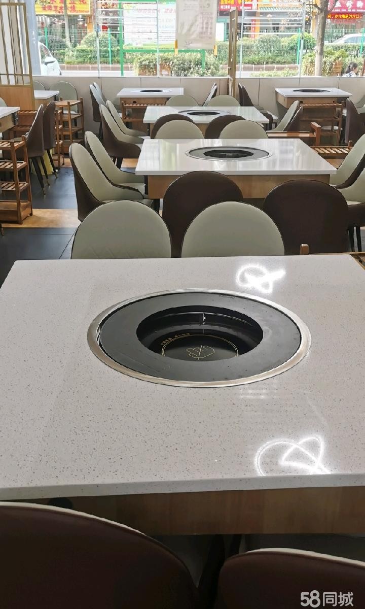 (转让)餐饮-条街，店铺方正