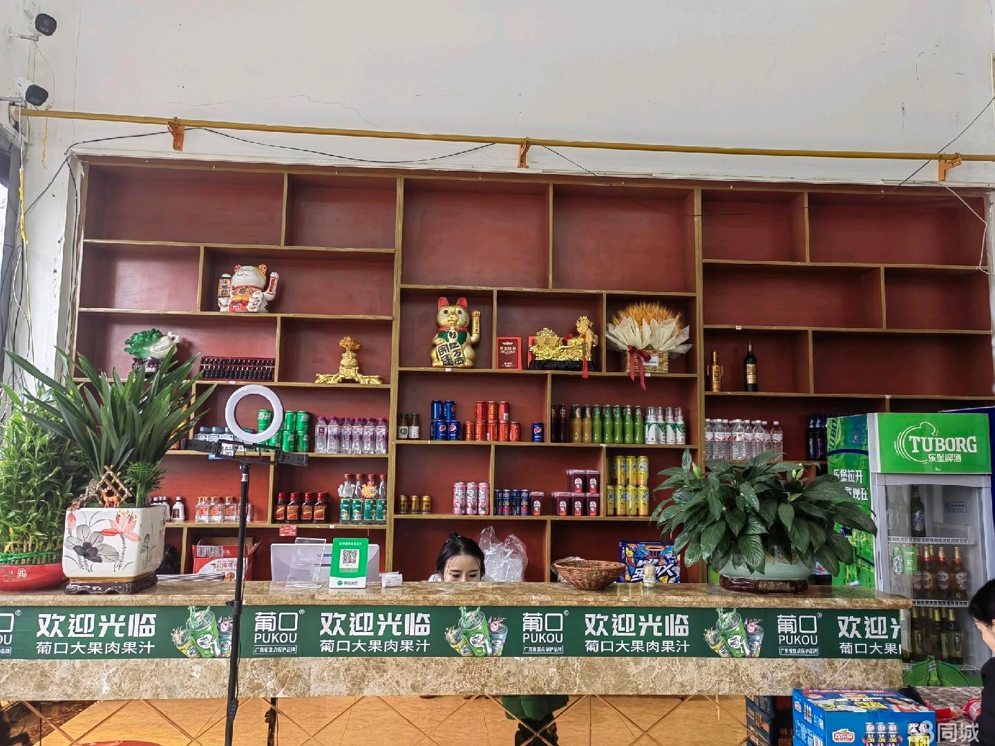 (转让)湄潭县冯家院子餐饮美食- -条街